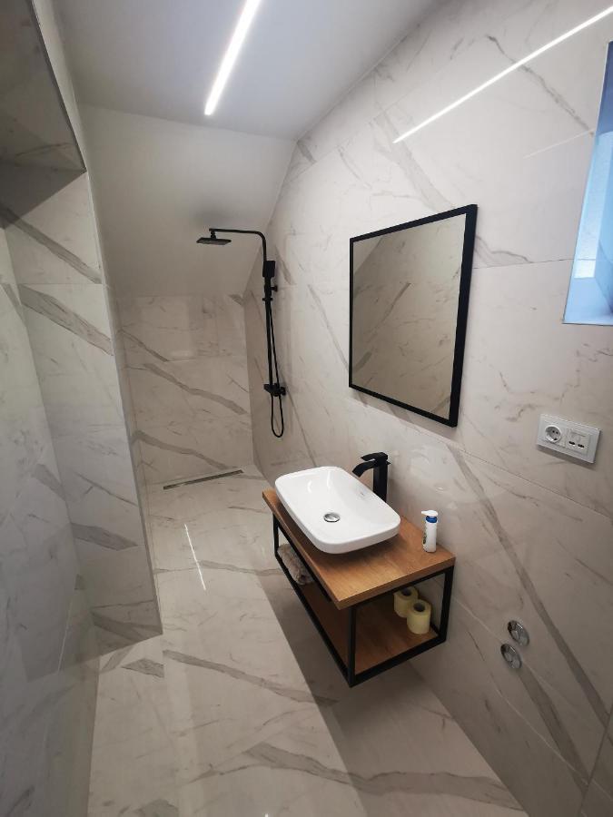 Spa Apartment Vito 沃迪切 外观 照片