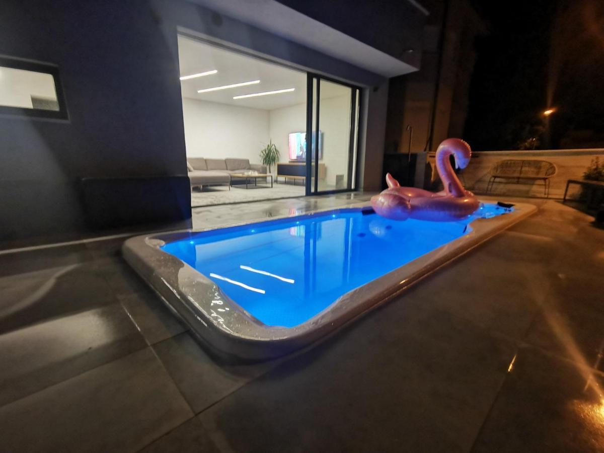 Spa Apartment Vito 沃迪切 外观 照片